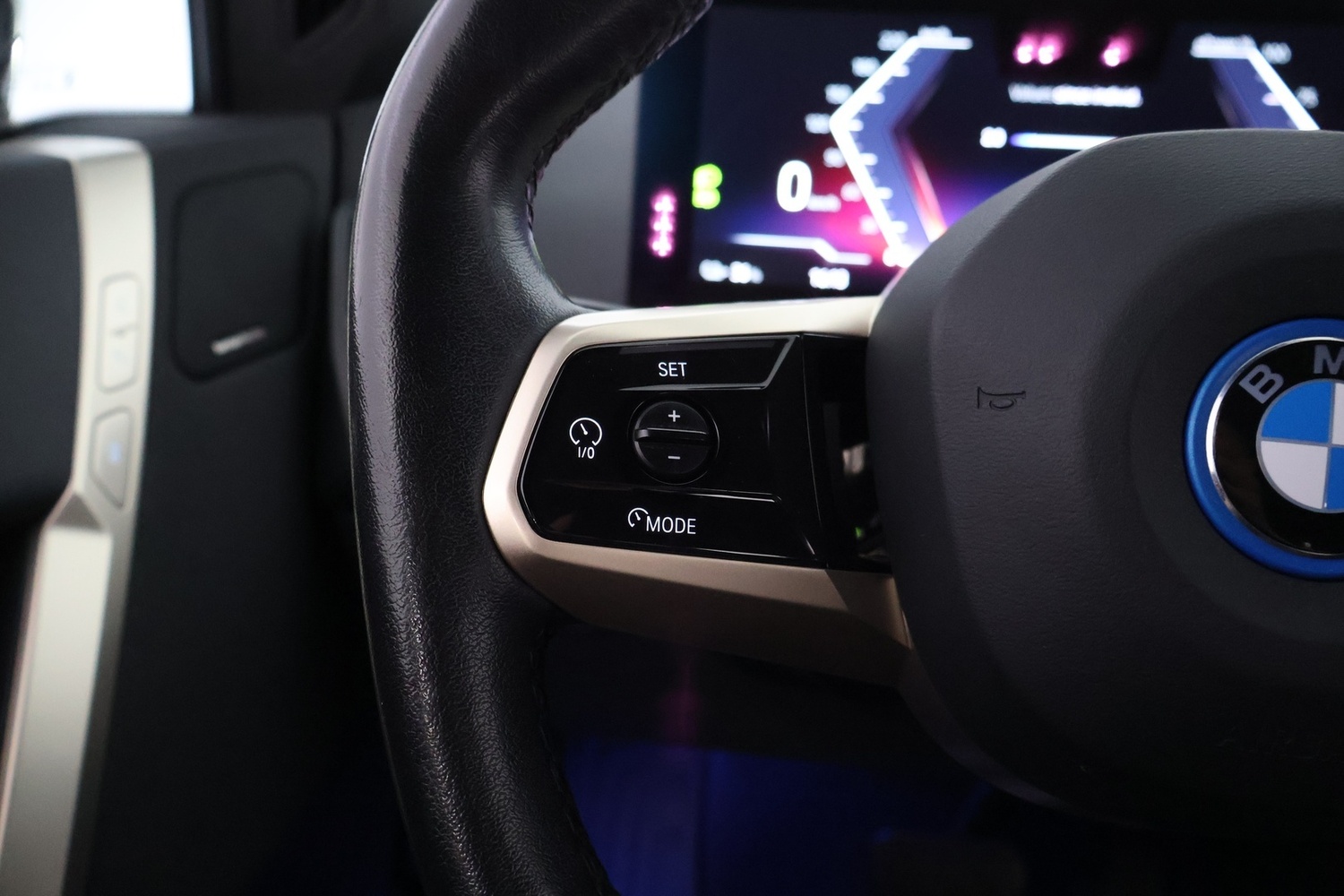 BMW iX vaihtoauto