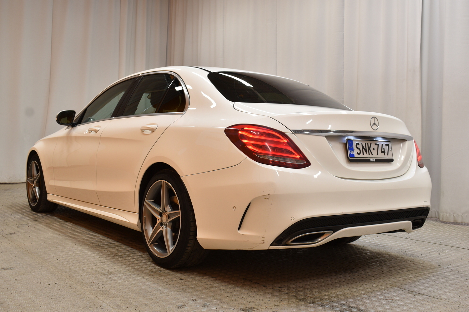 Mercedes-Benz C vaihtoauto