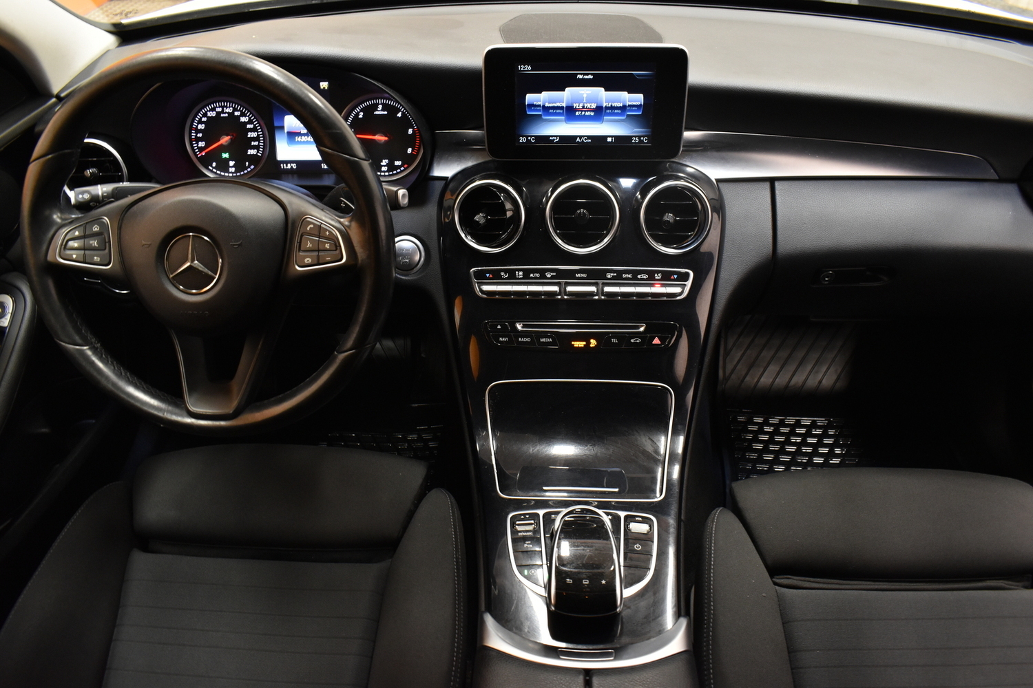 Mercedes-Benz C vaihtoauto
