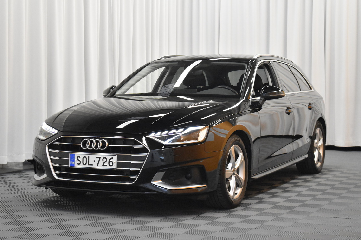 Audi A4 vaihtoauto
