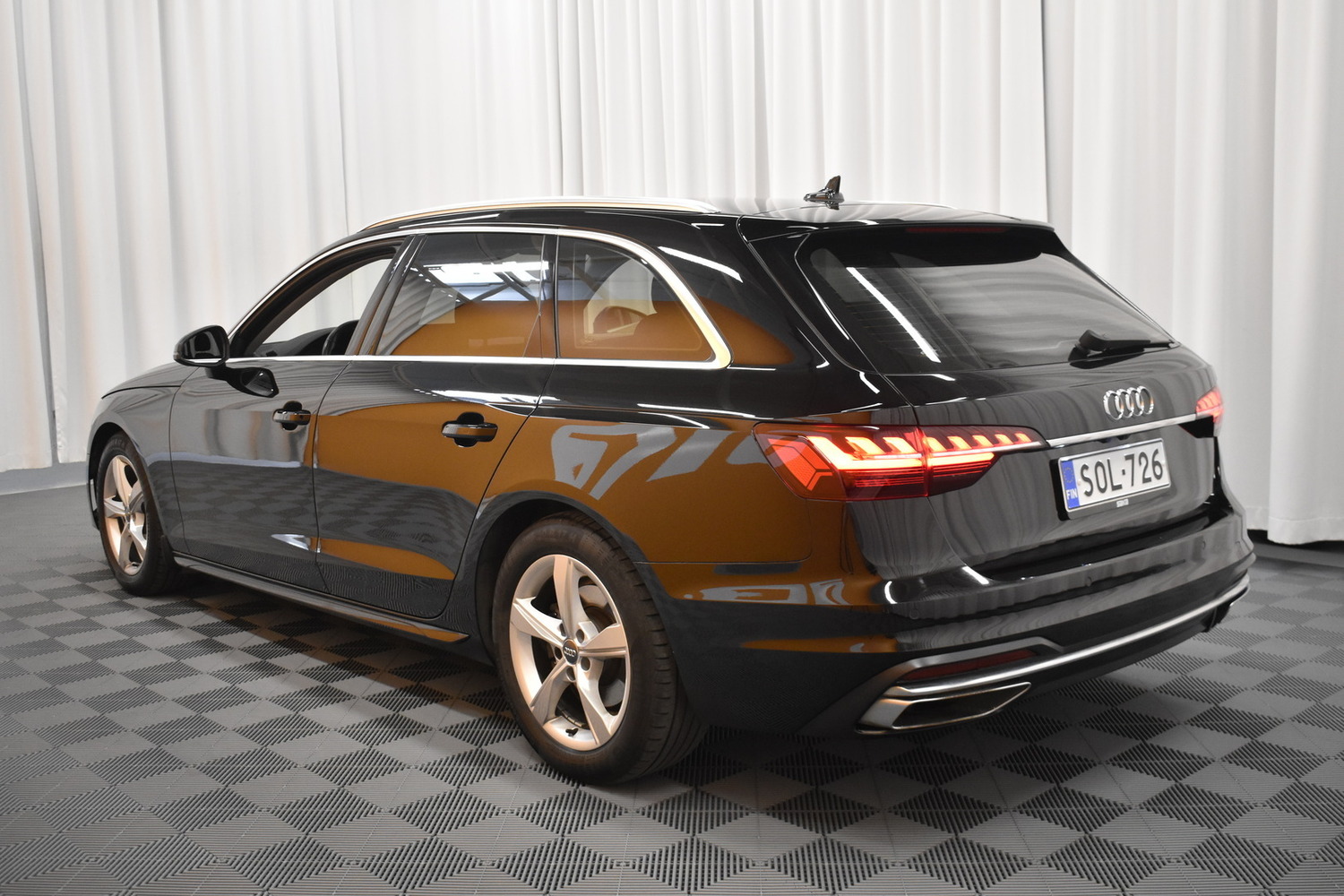 Audi A4 vaihtoauto