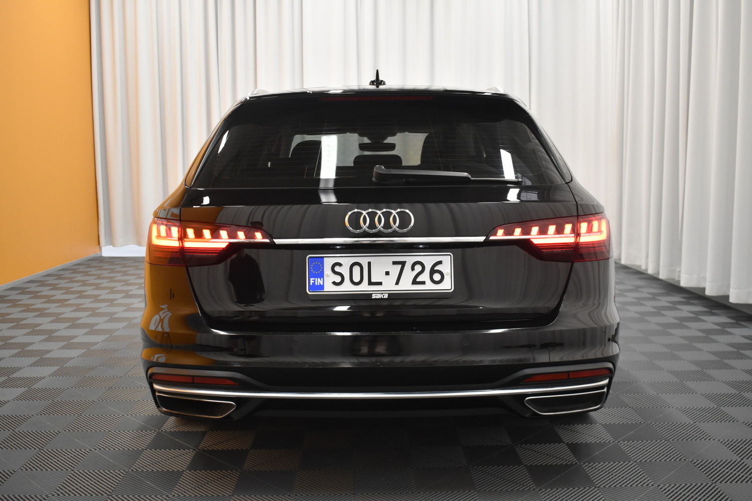 Audi A4 vaihtoauto