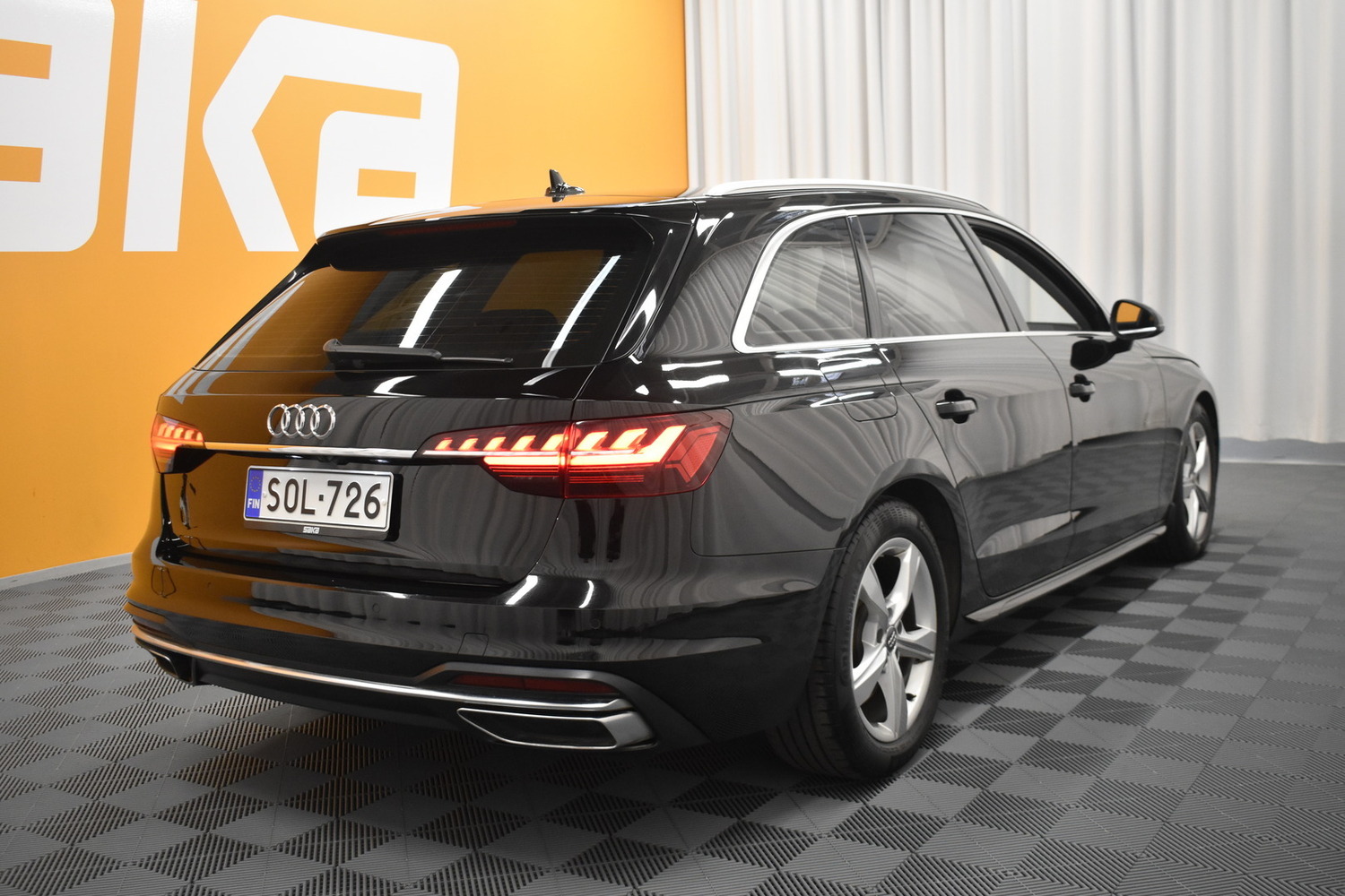 Audi A4 vaihtoauto