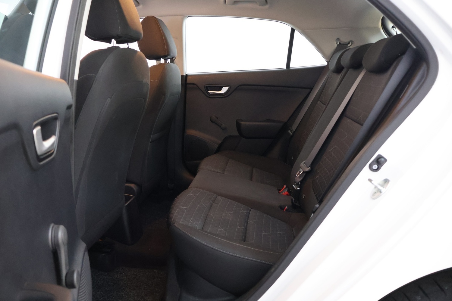 Kia Rio vaihtoauto