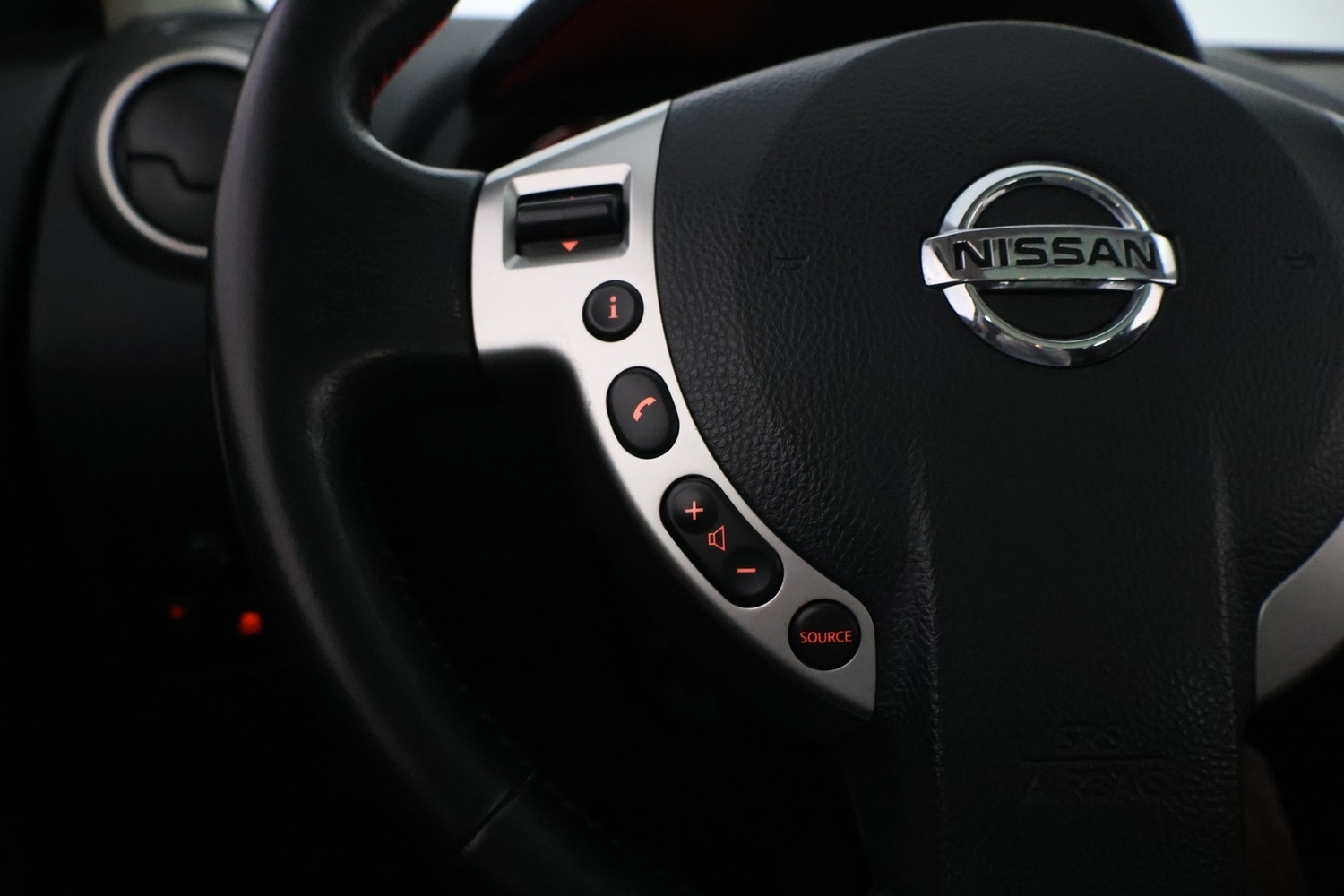Nissan Qashqai+2 vaihtoauto