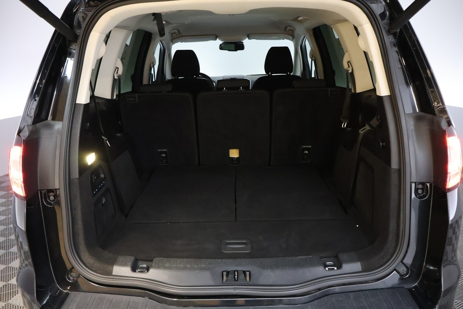 Ford Galaxy vaihtoauto
