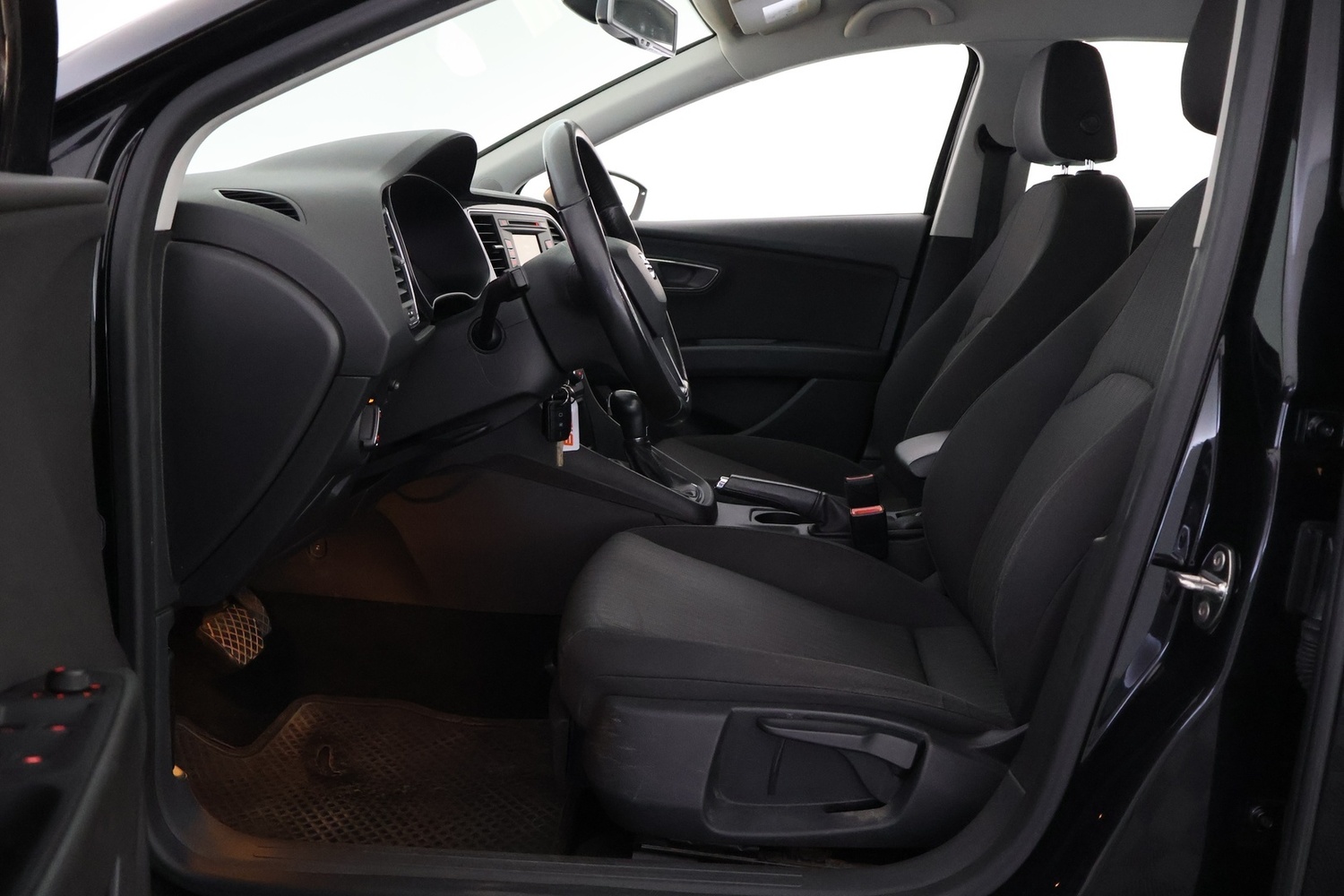 SEAT Leon ST vaihtoauto