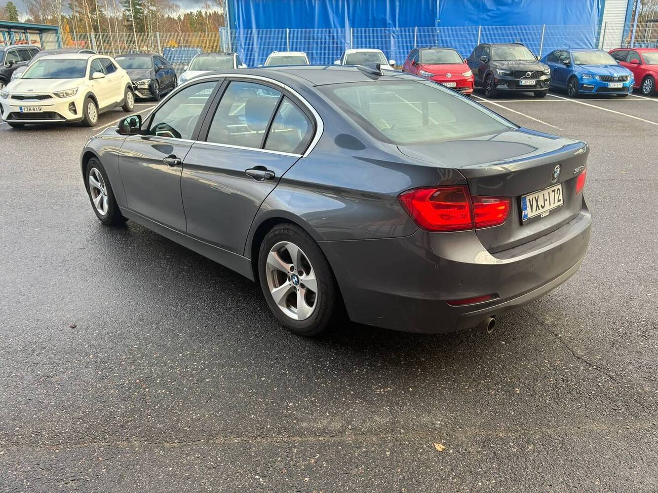 BMW 320 vaihtoauto