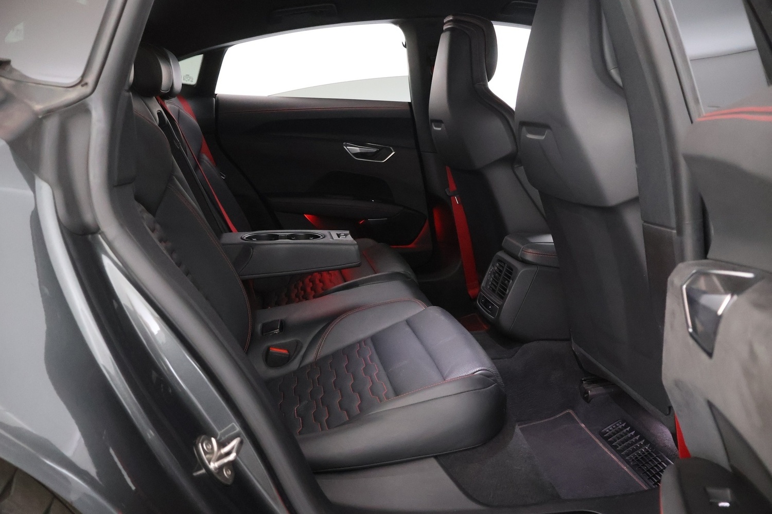 Audi e-tron GT vaihtoauto