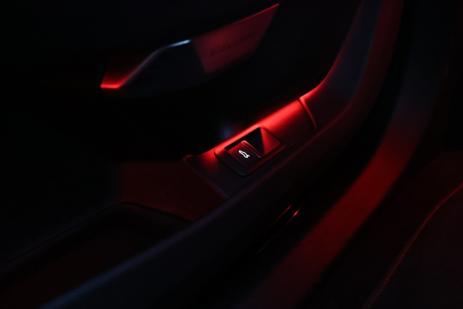 Audi e-tron GT vaihtoauto