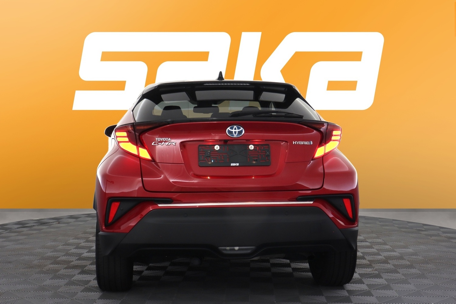 Toyota C-HR vaihtoauto