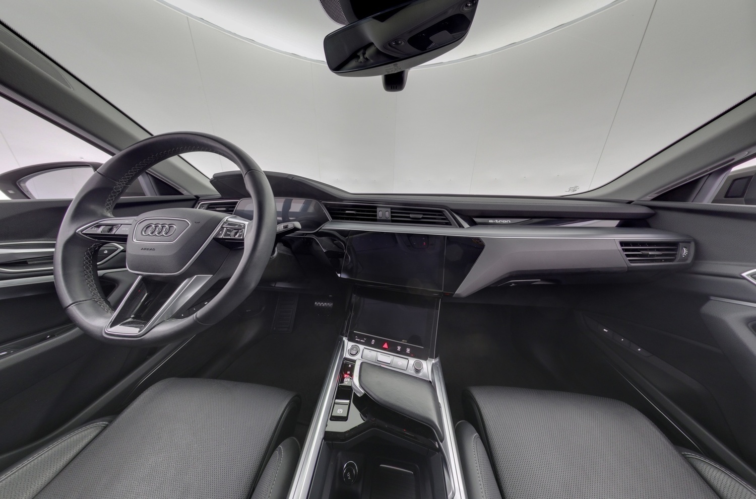 Audi Q8 e-tron vaihtoauto