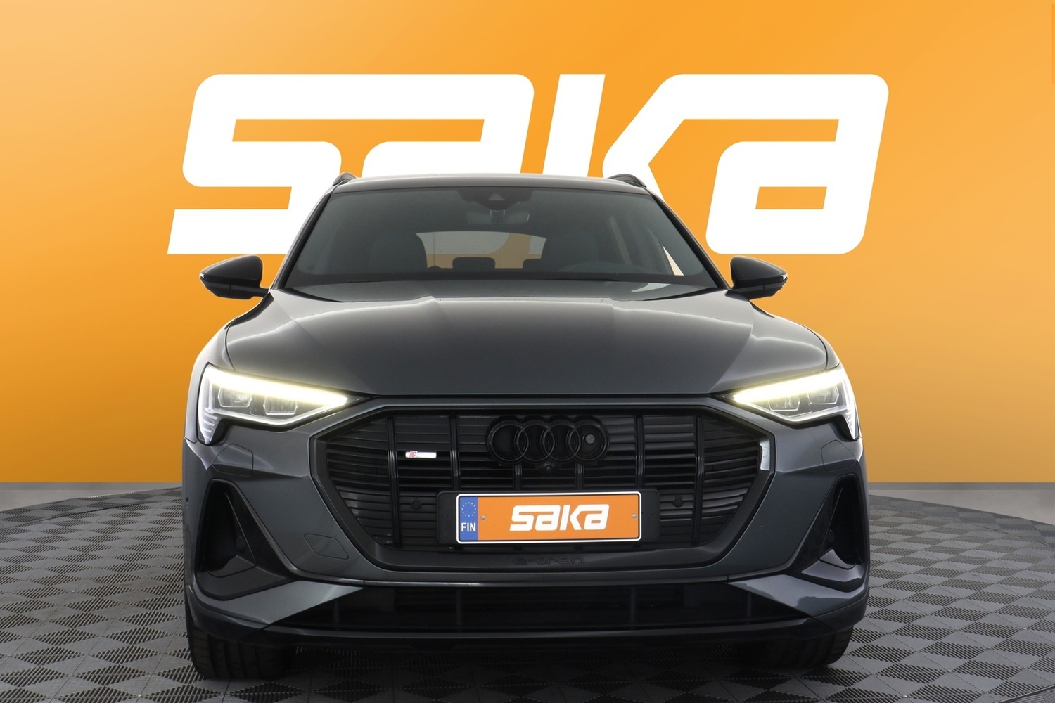 Audi e-tron vaihtoauto
