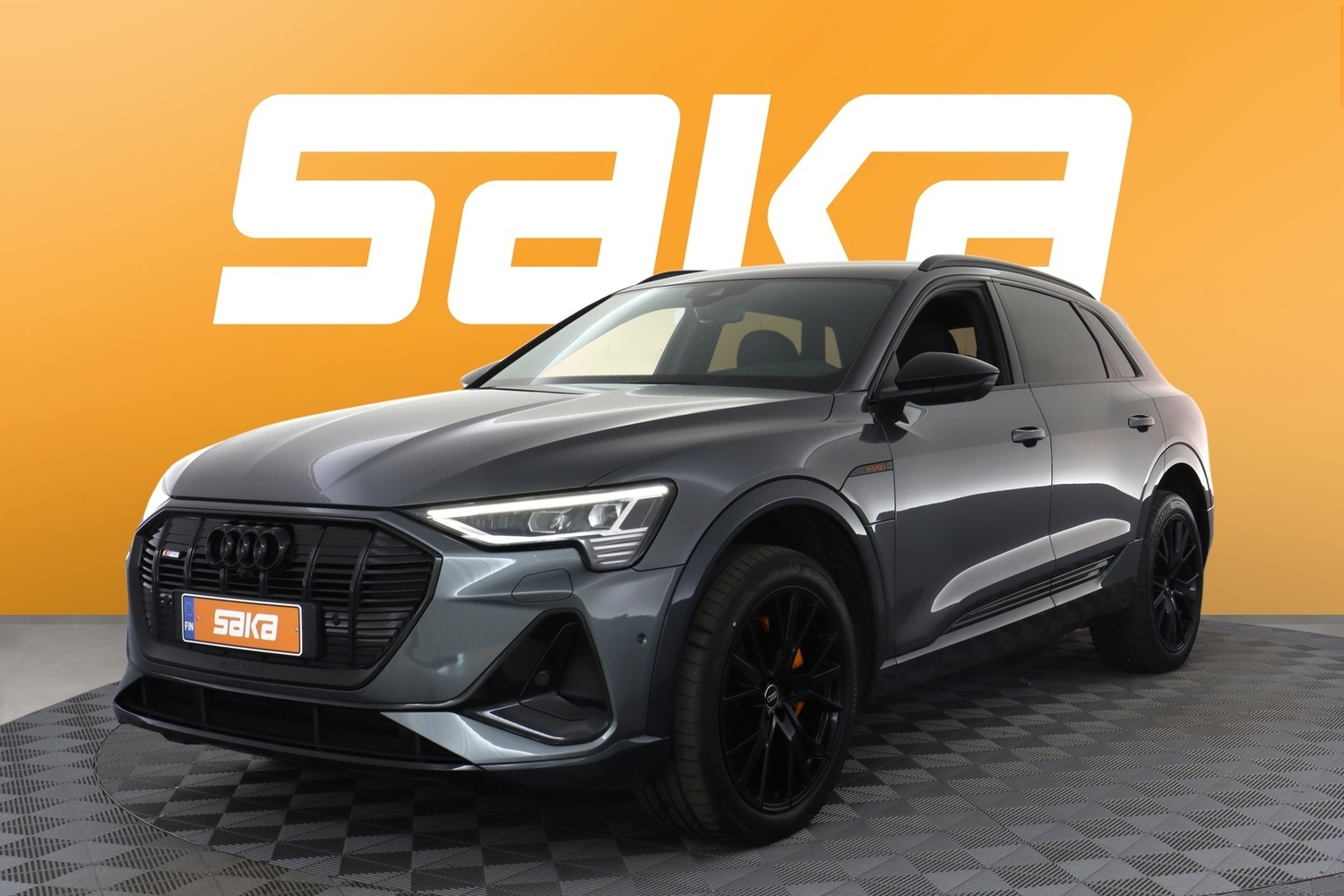 Audi e-tron vaihtoauto