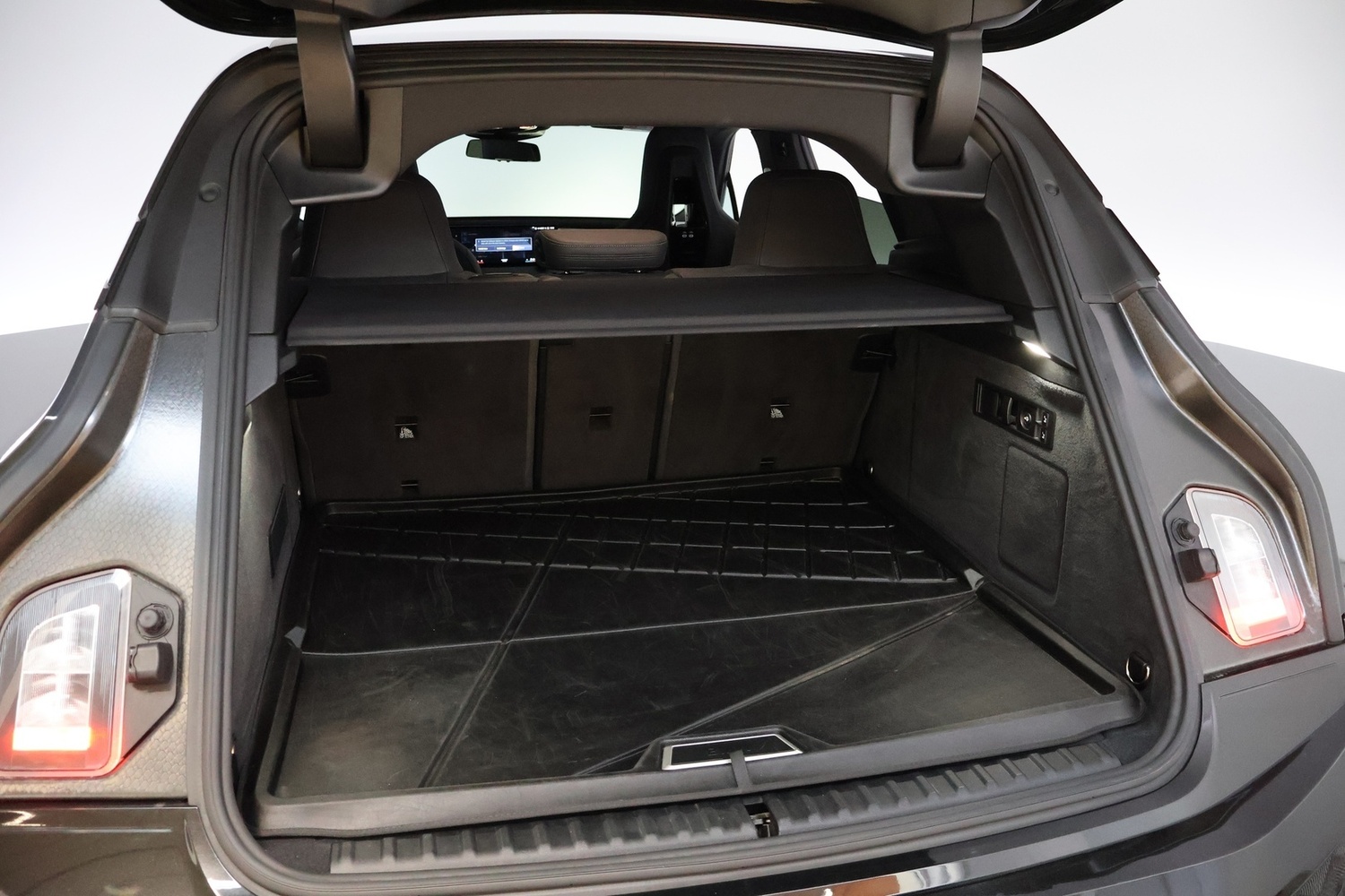 BMW iX M60 vaihtoauto
