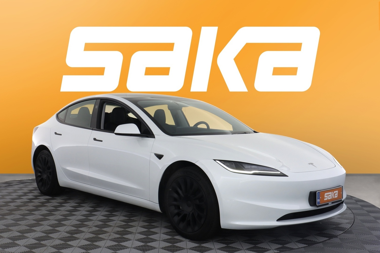 Tesla Model 3 vaihtoauto