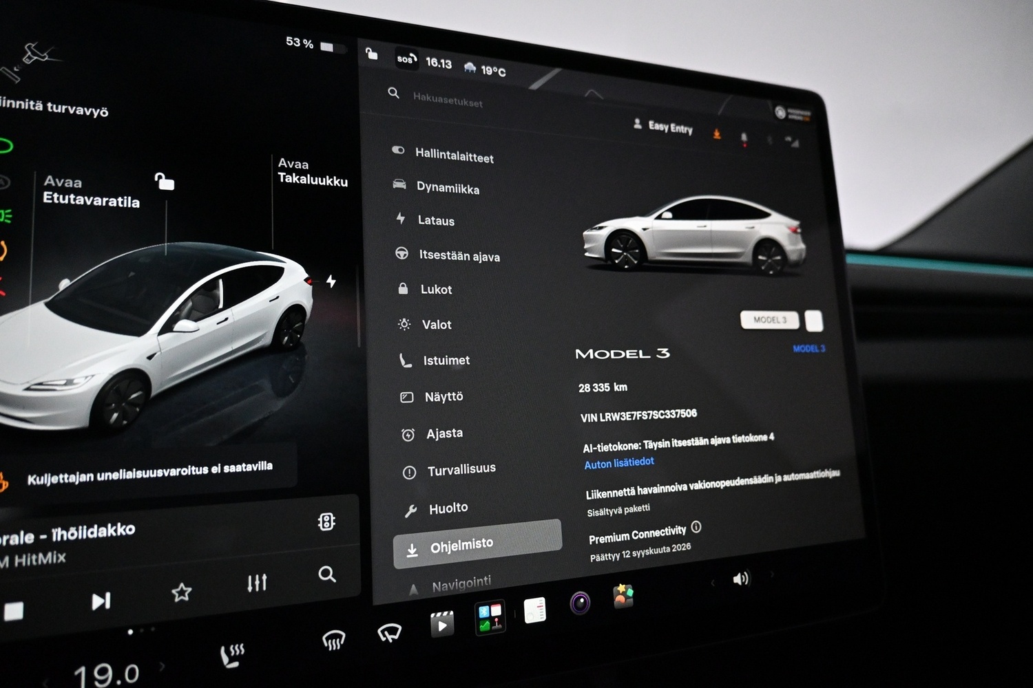 Tesla Model 3 vaihtoauto