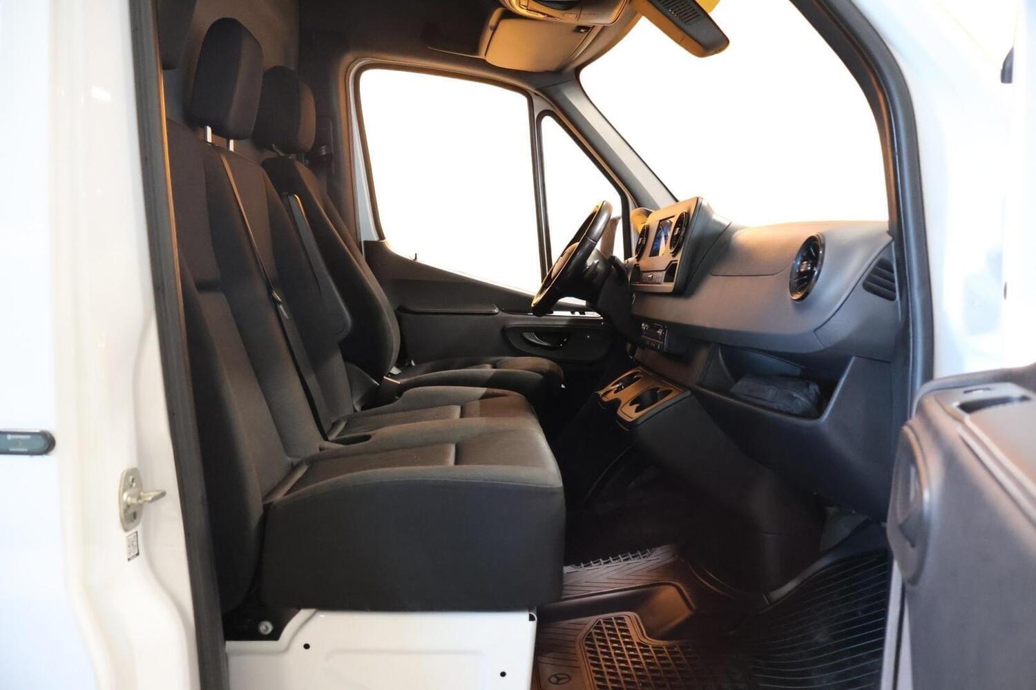 Mercedes-Benz Sprinter vaihtoauto