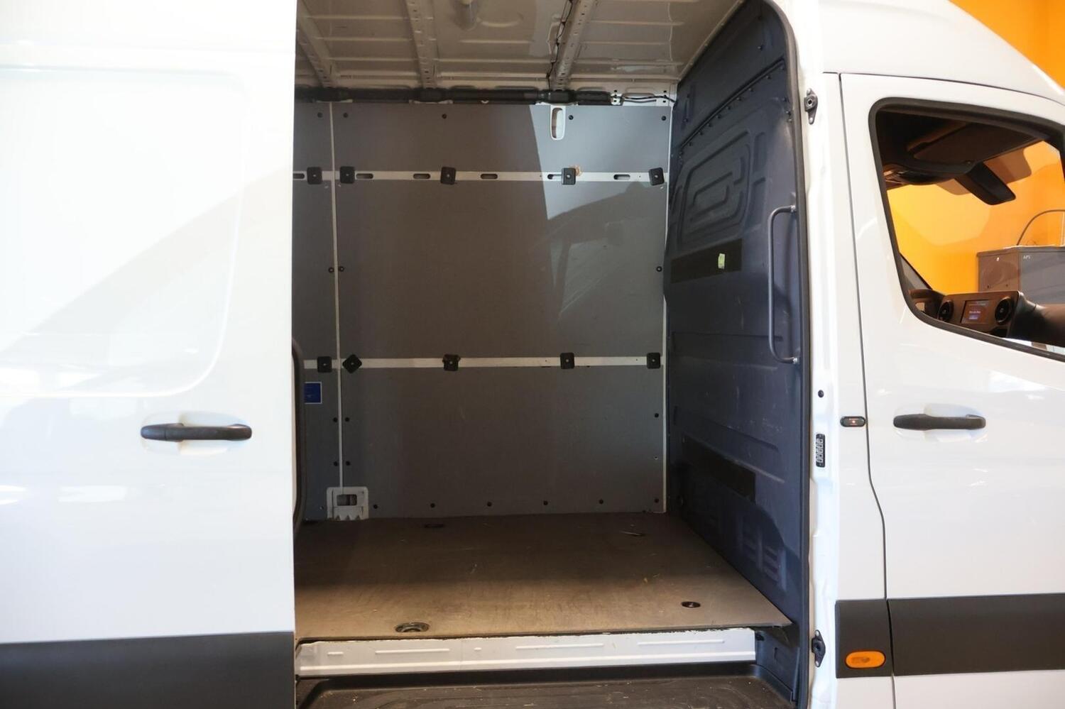 Mercedes-Benz Sprinter vaihtoauto