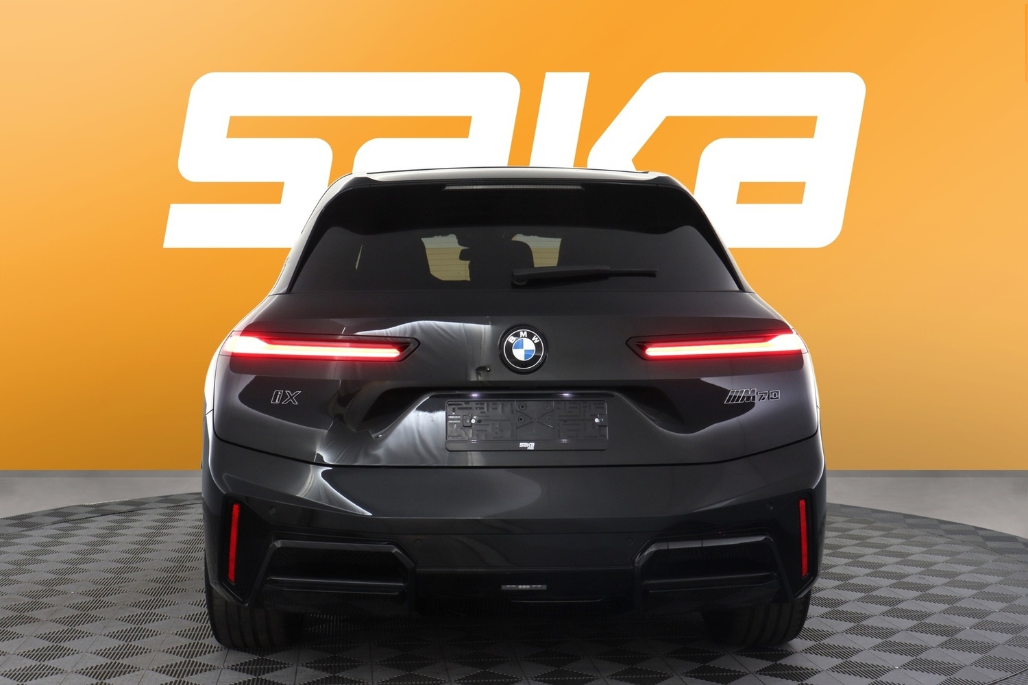 BMW iX vaihtoauto