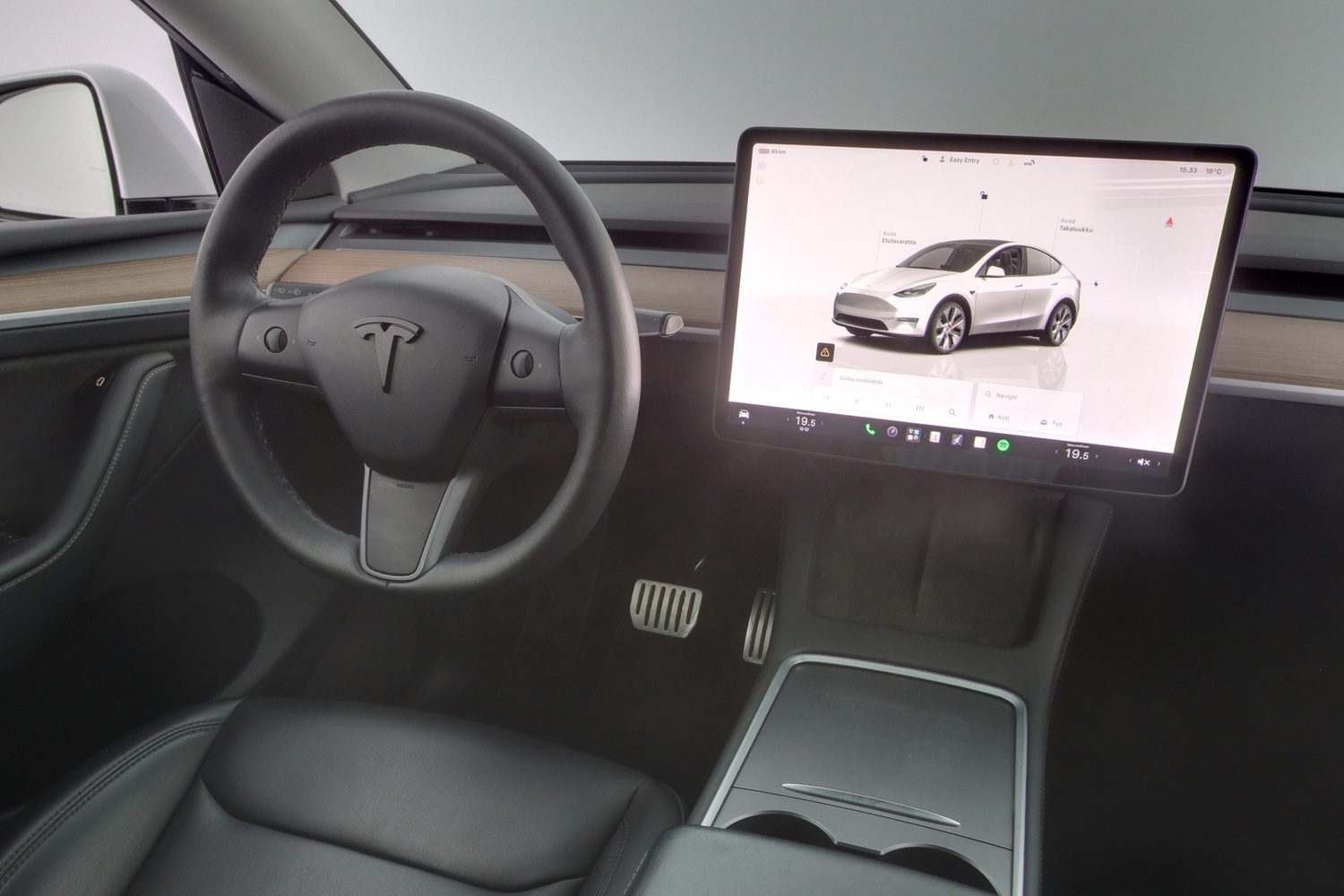 Tesla Model Y vaihtoauto