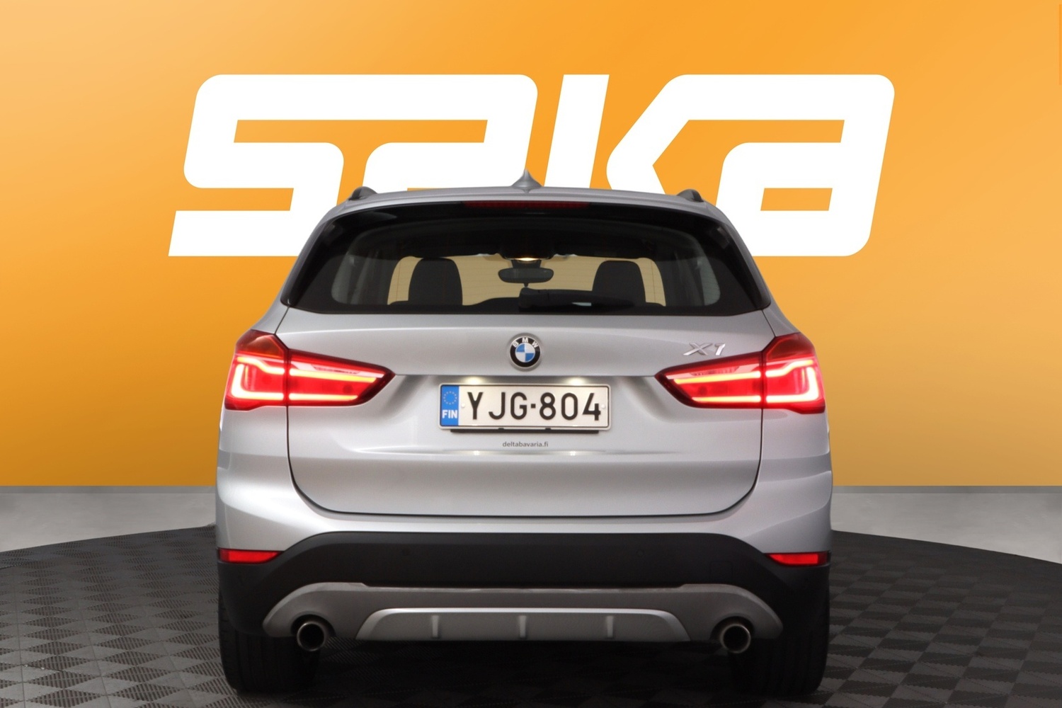 BMW X1 vaihtoauto