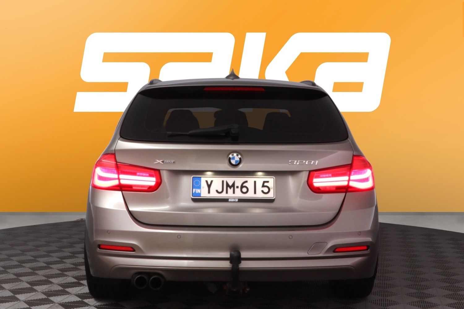 BMW 320 vaihtoauto