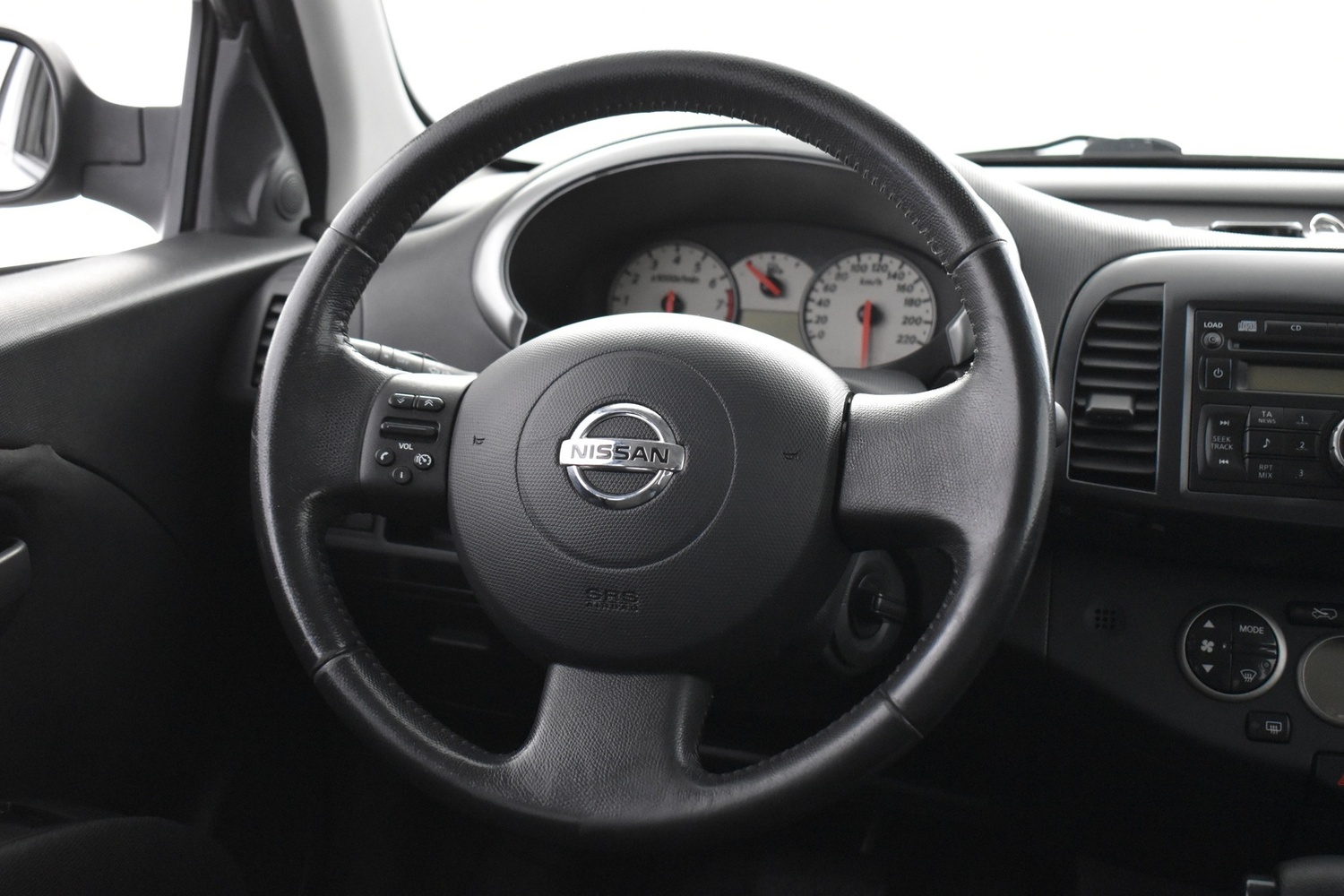 Nissan Micra vaihtoauto