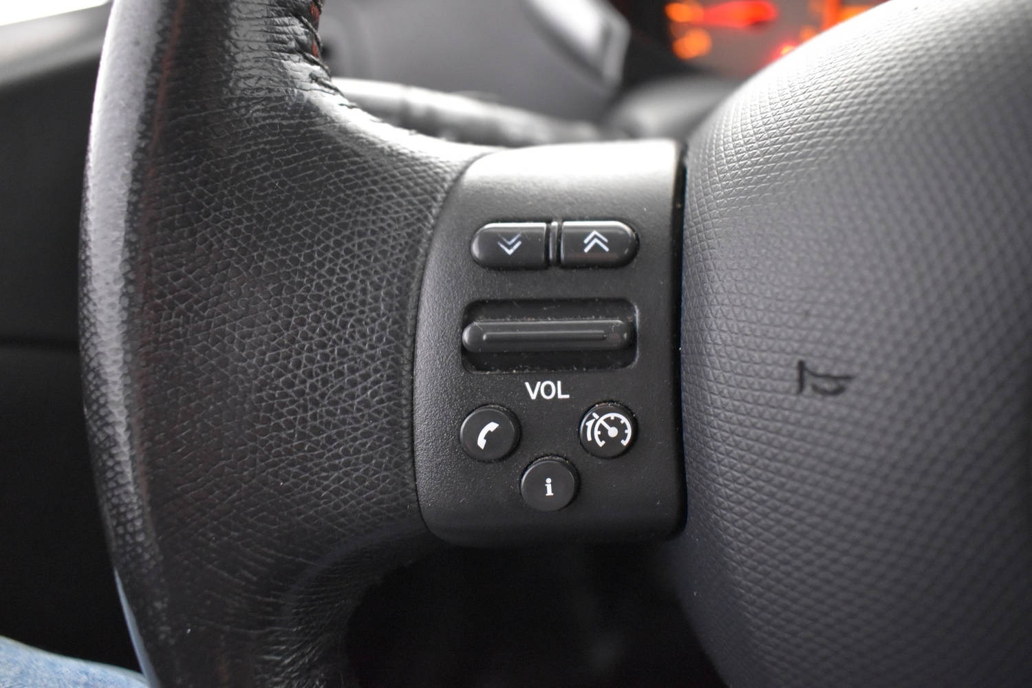 Nissan Micra vaihtoauto