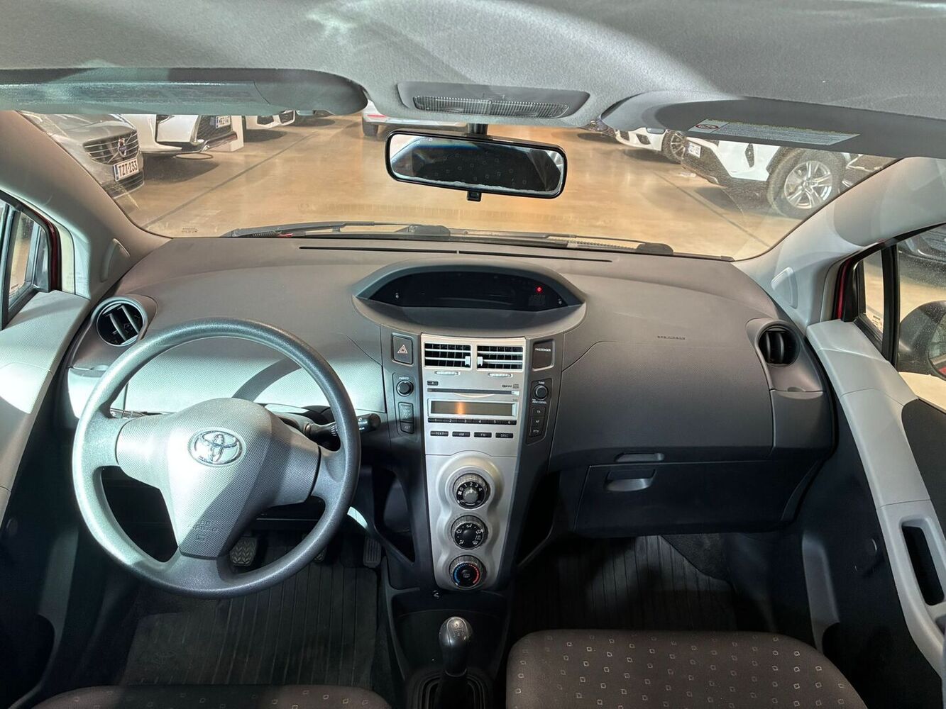 Toyota Yaris vaihtoauto