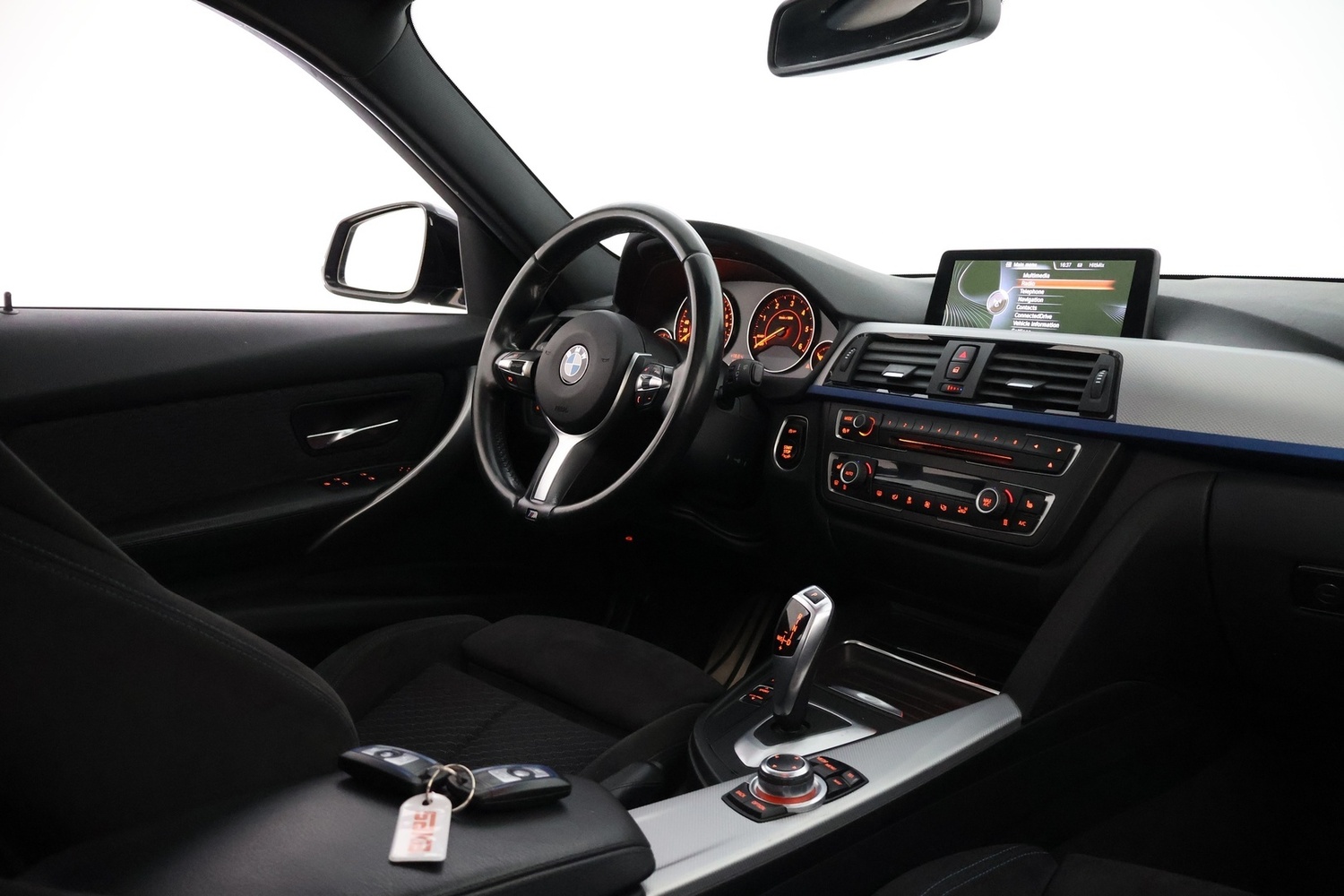 BMW 320 vaihtoauto