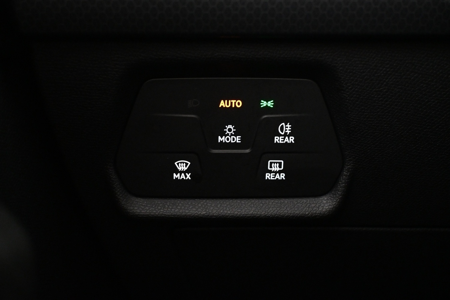 SEAT Leon vaihtoauto