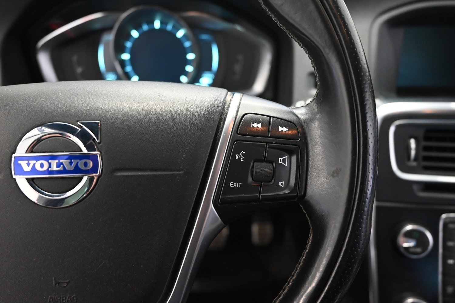 Volvo V60 vaihtoauto