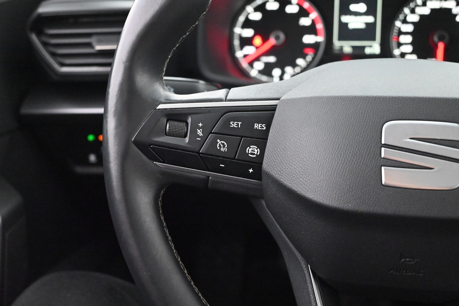 SEAT Leon vaihtoauto