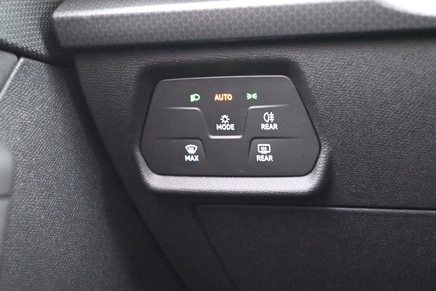 SEAT Leon vaihtoauto