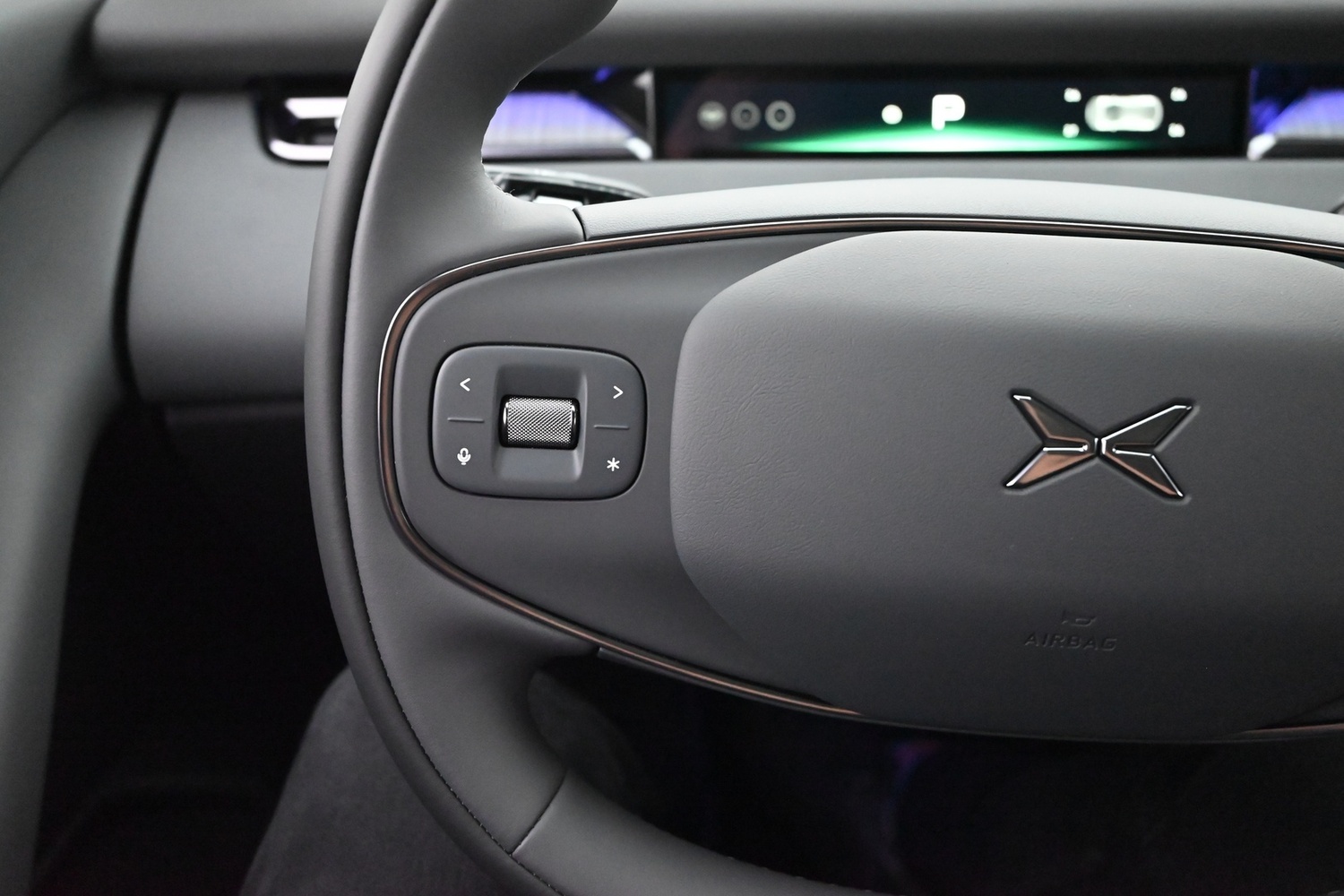 XPENG P7+ vaihtoauto