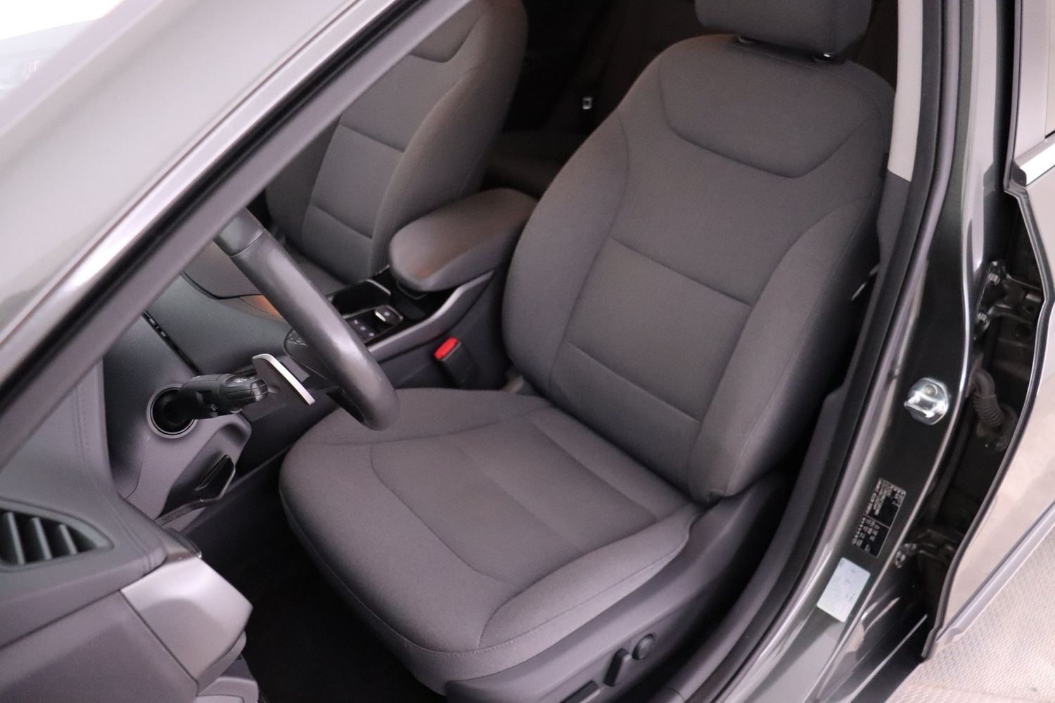 Hyundai IONIQ electric vaihtoauto
