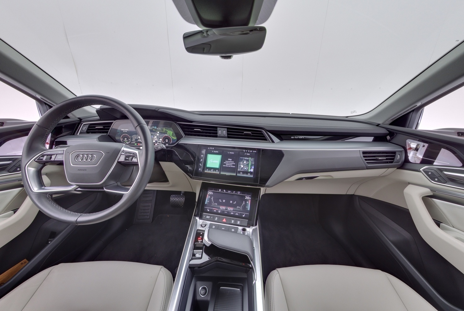 Audi Q8 e-tron vaihtoauto
