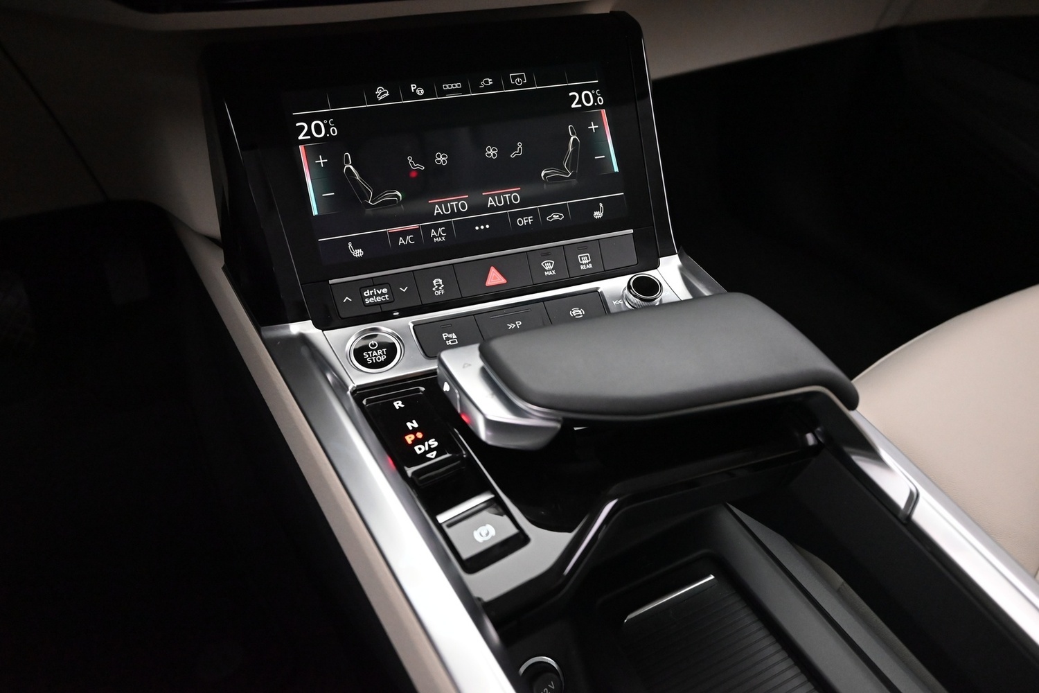 Audi Q8 e-tron vaihtoauto