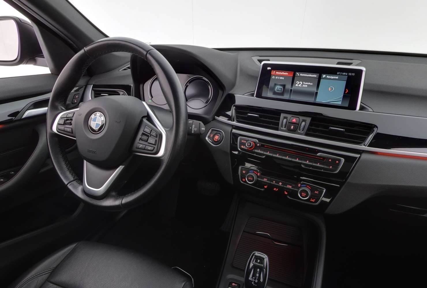 BMW X1 vaihtoauto