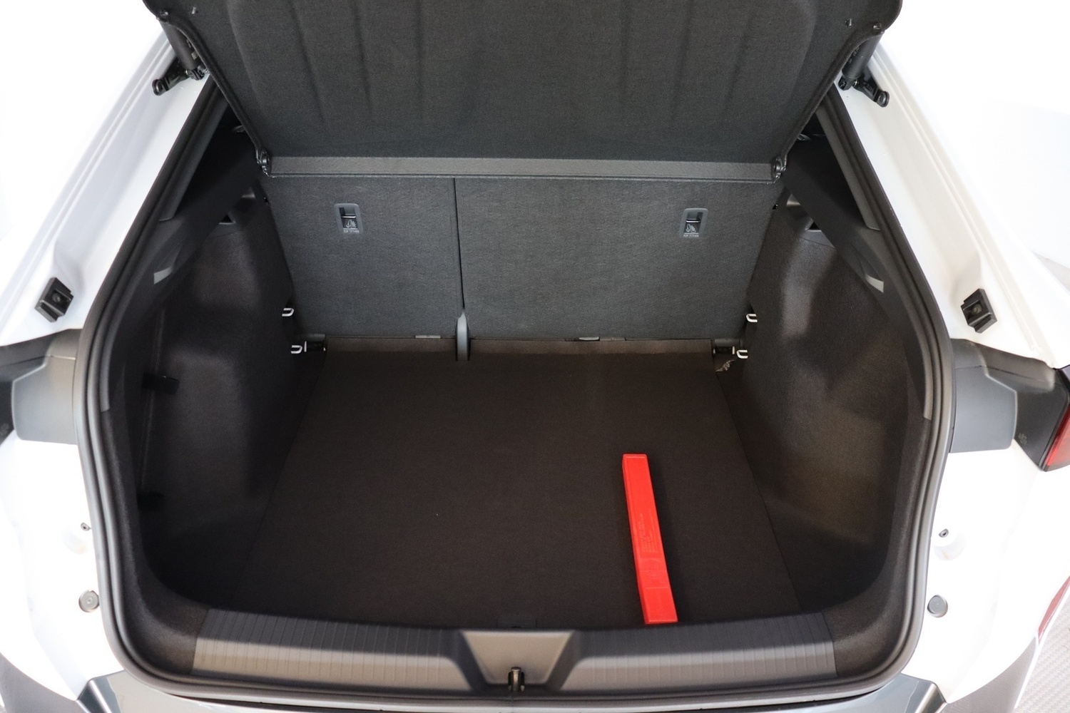 Cupra Tavascan vaihtoauto
