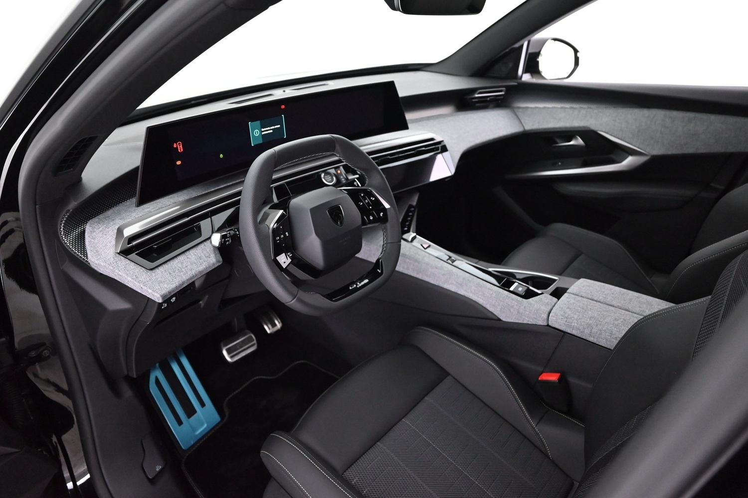 Peugeot E-3008 vaihtoauto