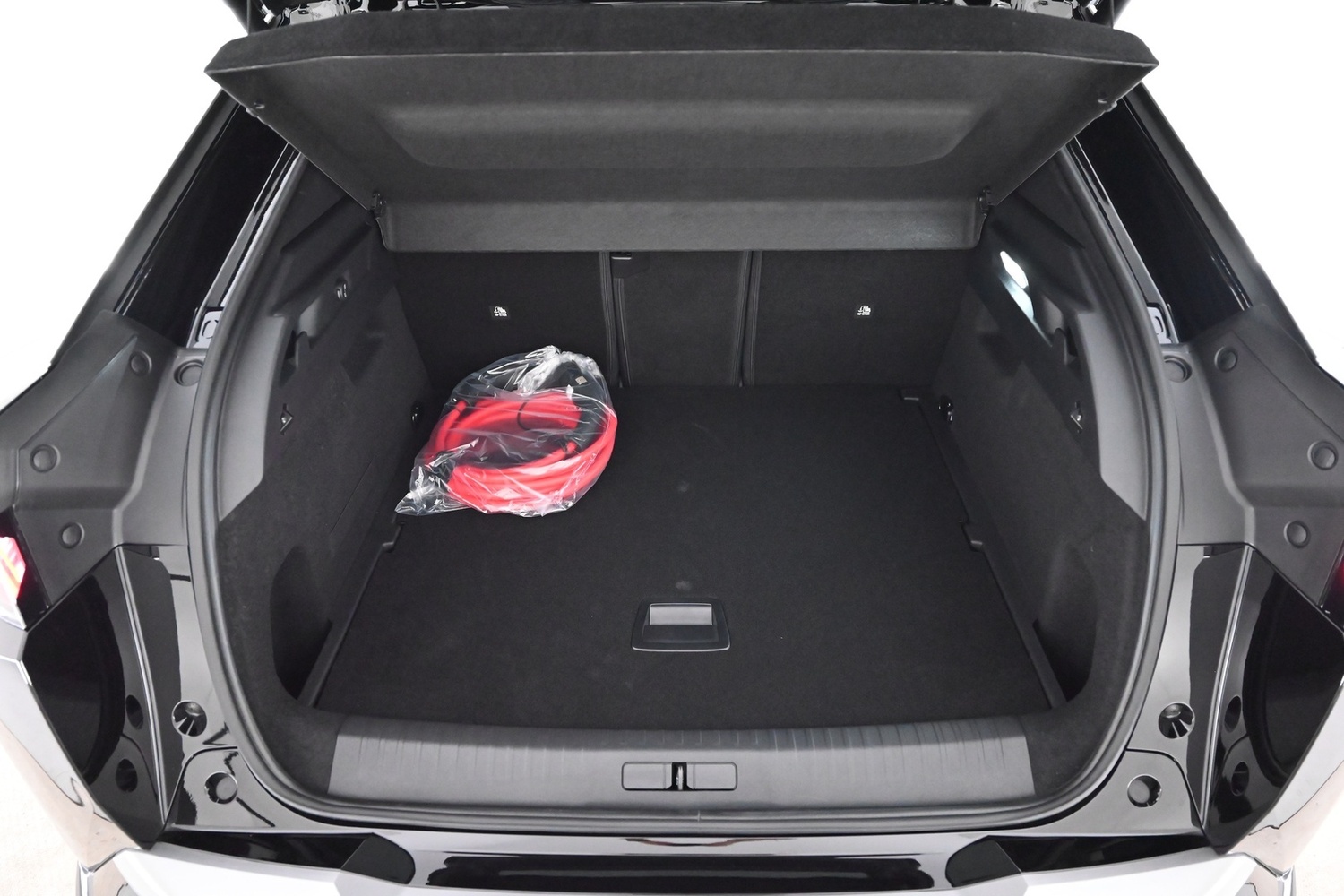 Peugeot E-3008 vaihtoauto