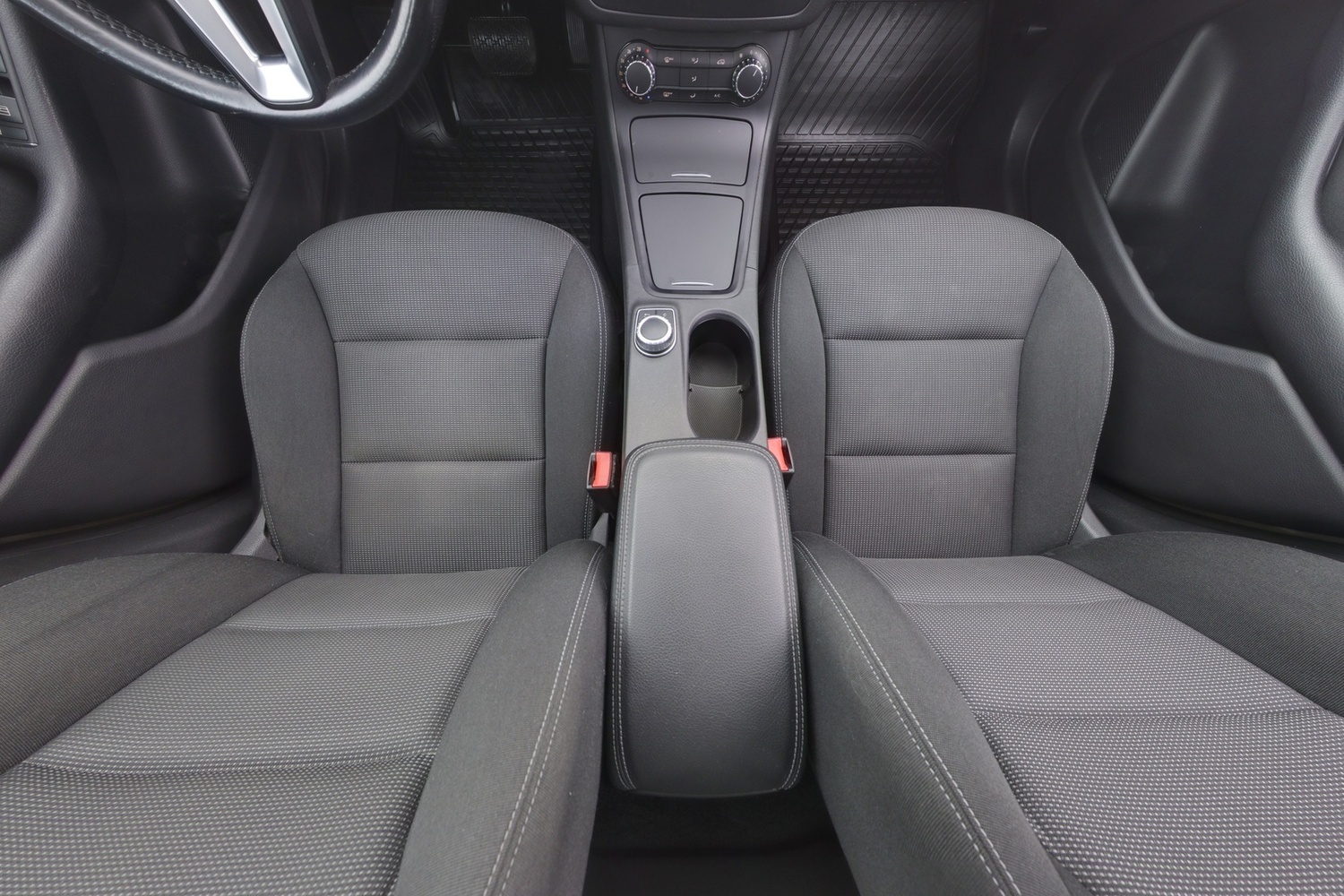 Mercedes-Benz B vaihtoauto