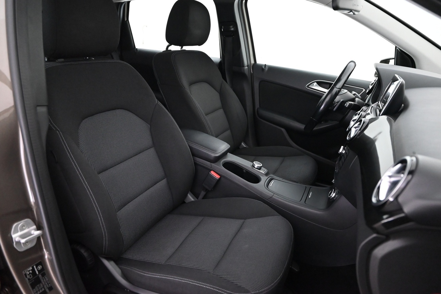 Mercedes-Benz B vaihtoauto