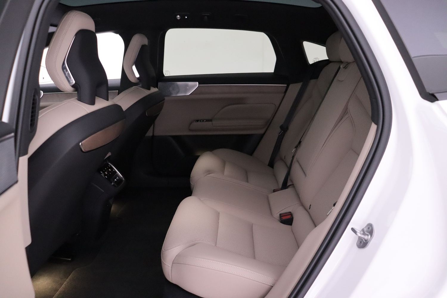 Volvo ES90 vaihtoauto