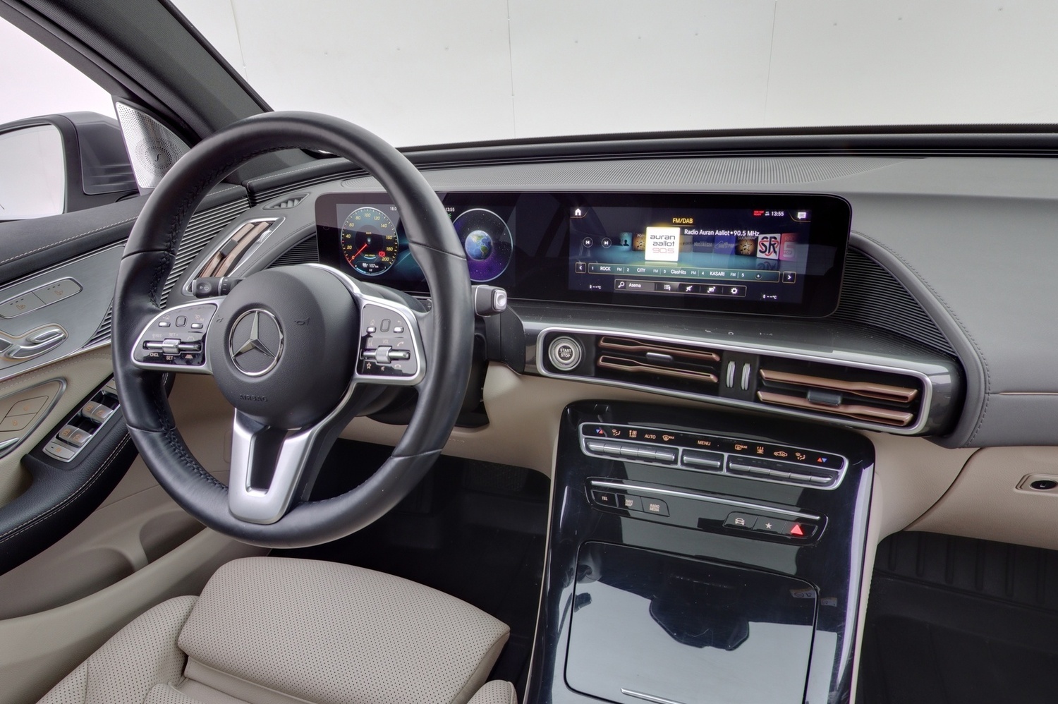 Mercedes-Benz EQC vaihtoauto