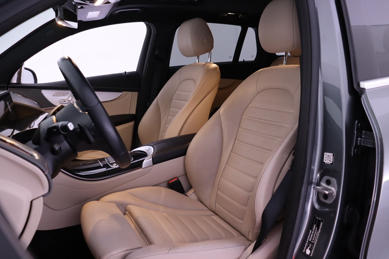 Mercedes-Benz EQC vaihtoauto
