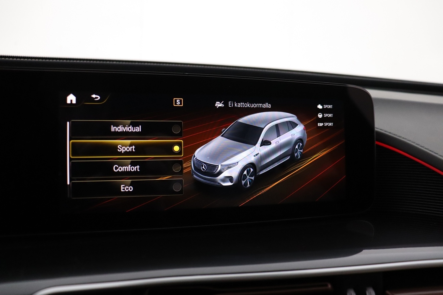 Mercedes-Benz EQC vaihtoauto