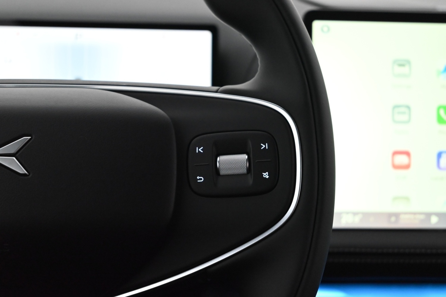 XPENG New G9 vaihtoauto